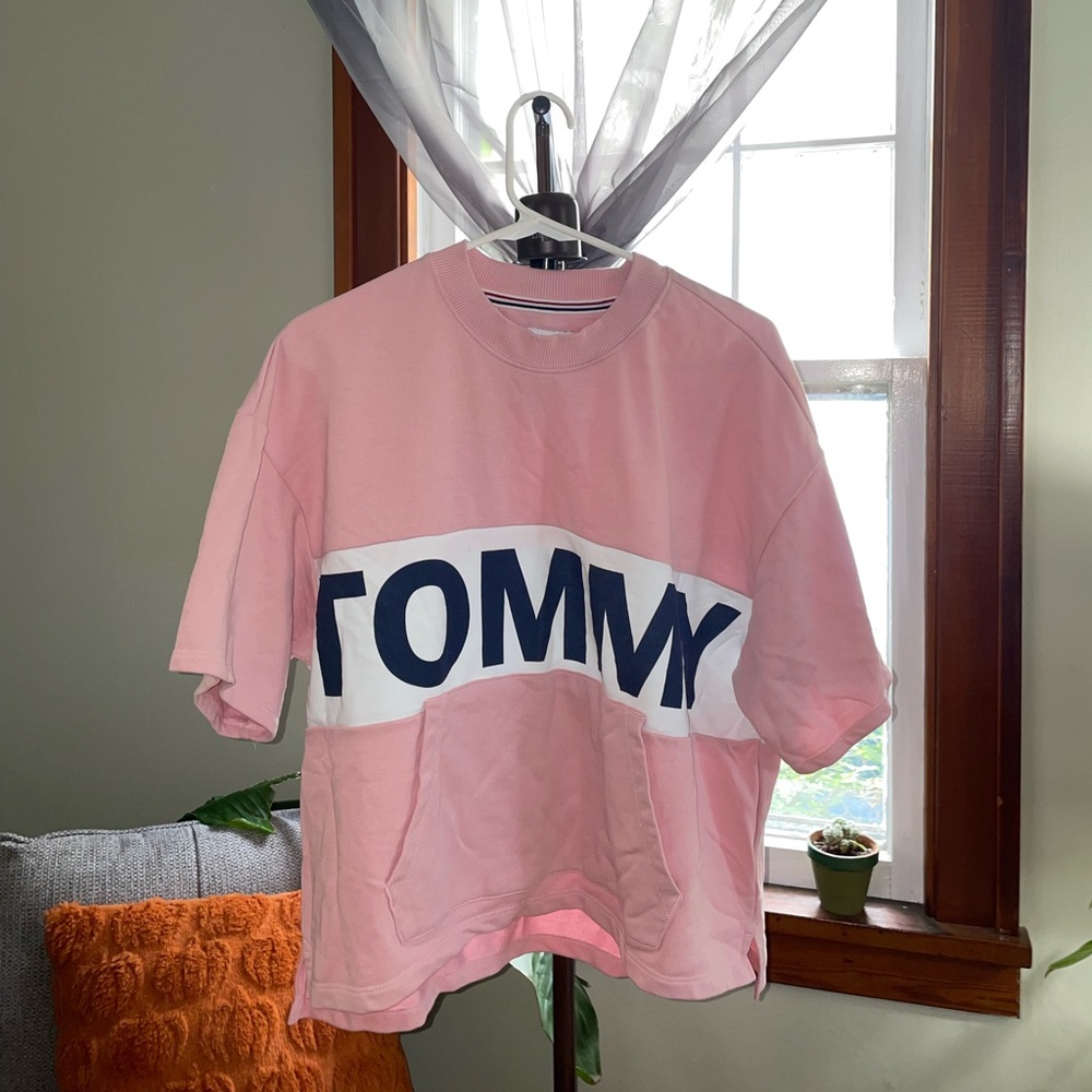 Tommy Hilfiger Pink and Navy T-Shirt
